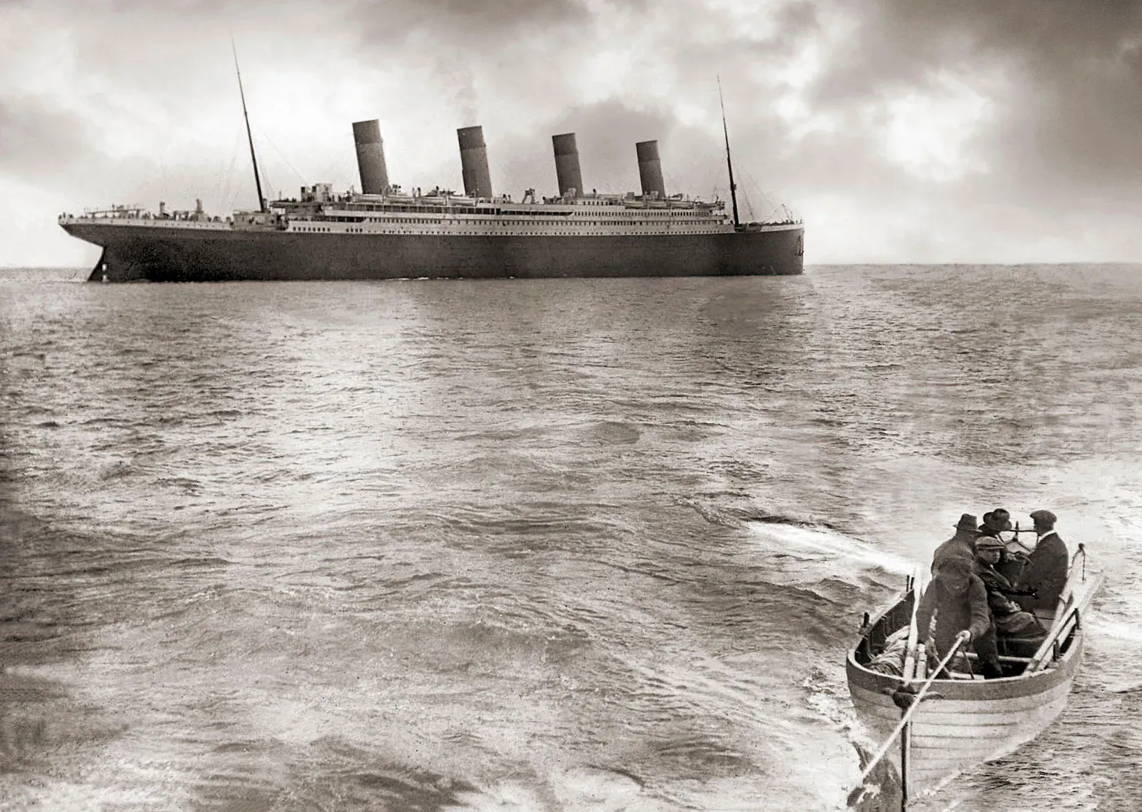 RMS Olympic: The Titanic Sister Ship That Narrowly Escaped Tragedy